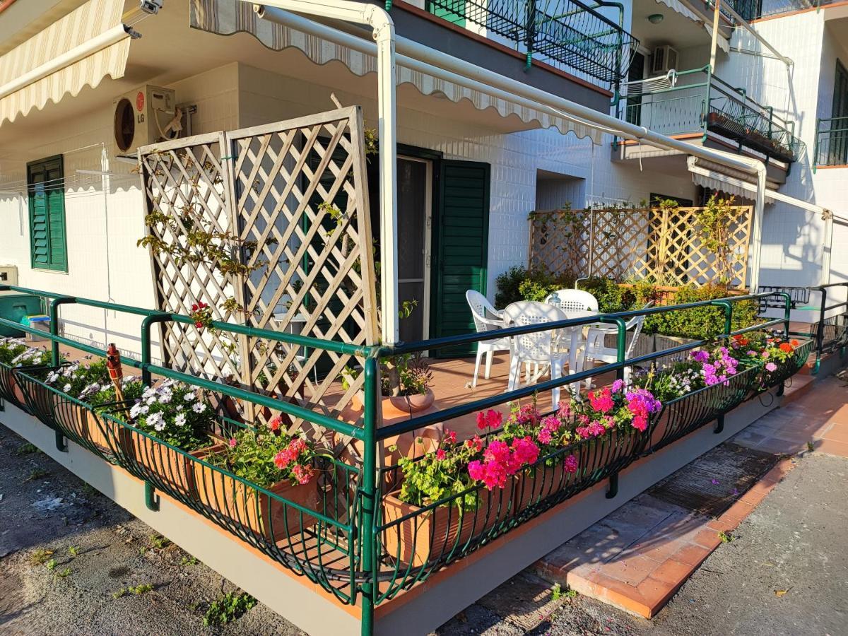 Sea Garden, Fronte Mare Con Piscina Apartment Mascali Luaran gambar
